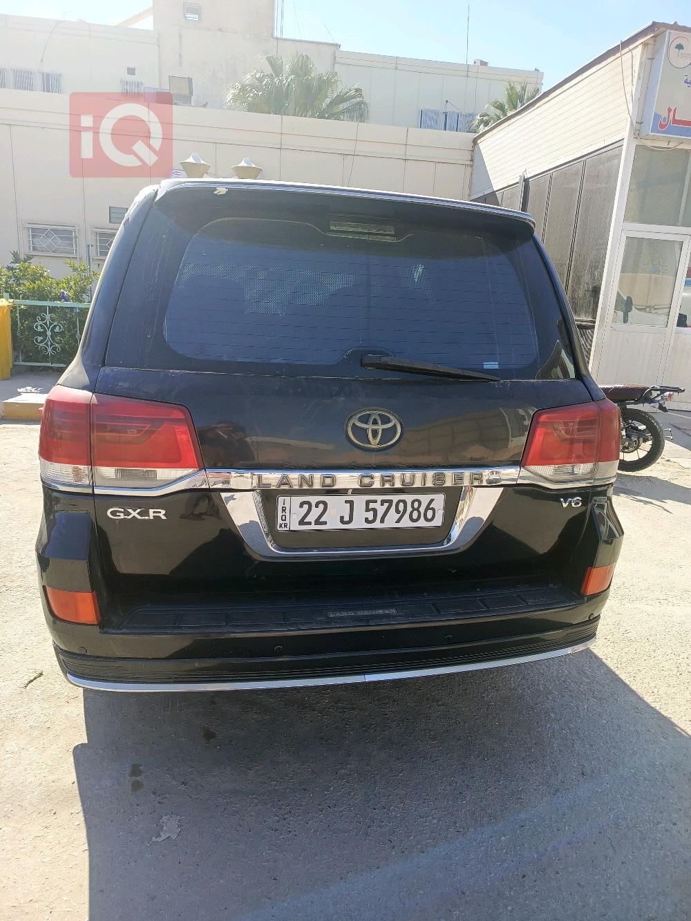 تويوتا لاندكروزر